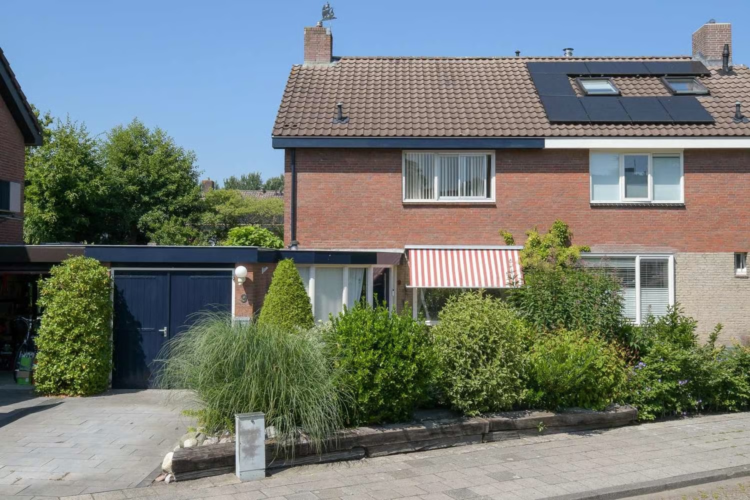 Geschakelde 2-onder-1-kapwoning Walta 9 in Drachten