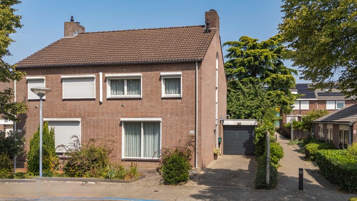 2-onder-1-kapwoning Helbeek 227 in Venlo