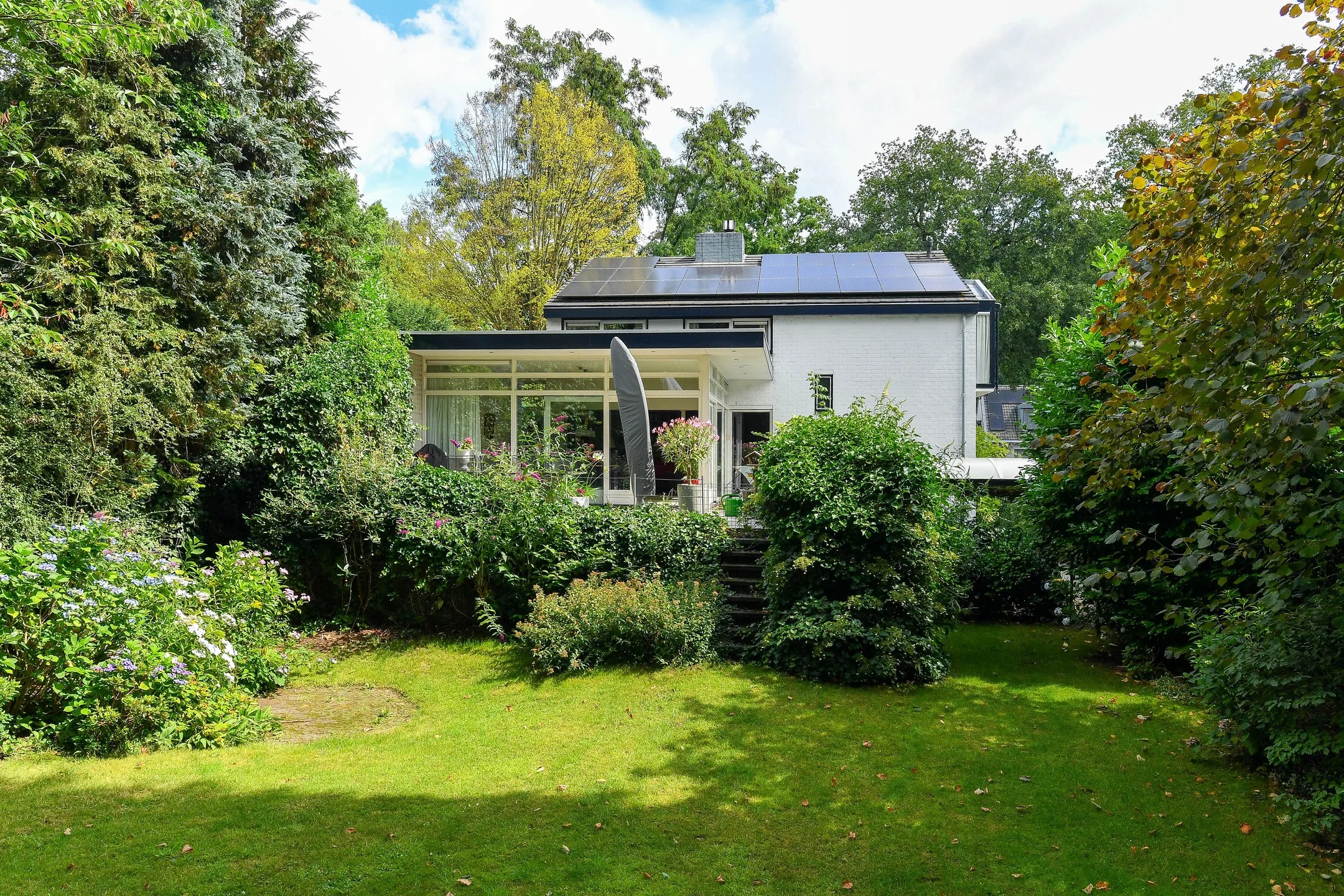 Vrijstaande woning (split-level woning) Beekhuizenseweg 1 a in Velp