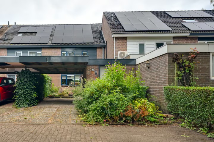 Geschakelde woning Dobbenwal 102 in Assen