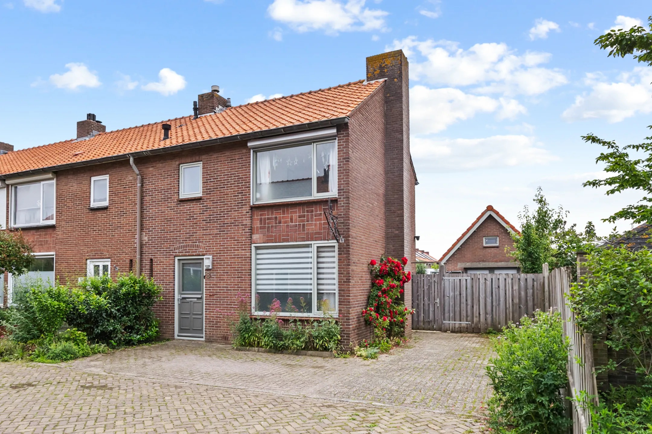 Hoekwoning Van Amstelstraat 8 in Afferden