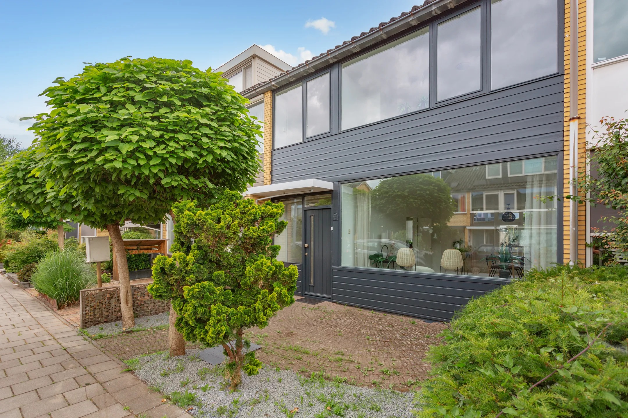 Tussenwoning Van 't Hoffstraat 17 in Badhoevedorp