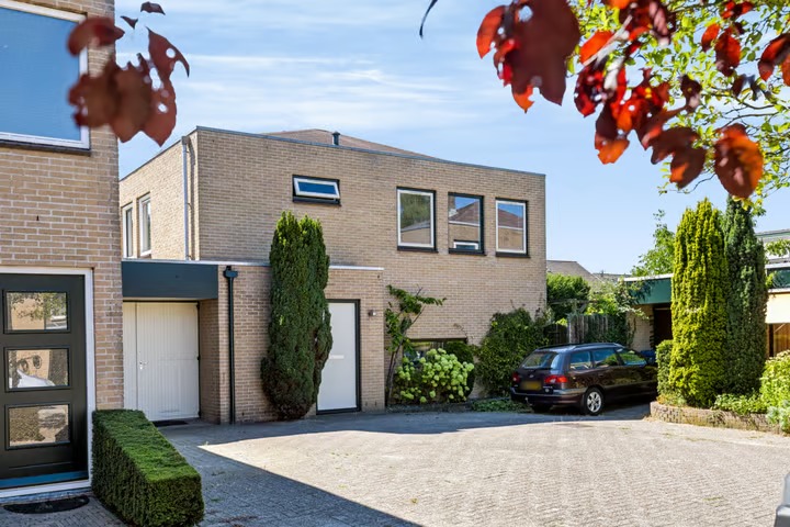 Geschakelde woning Mignonstraat 12 Apeldoorn