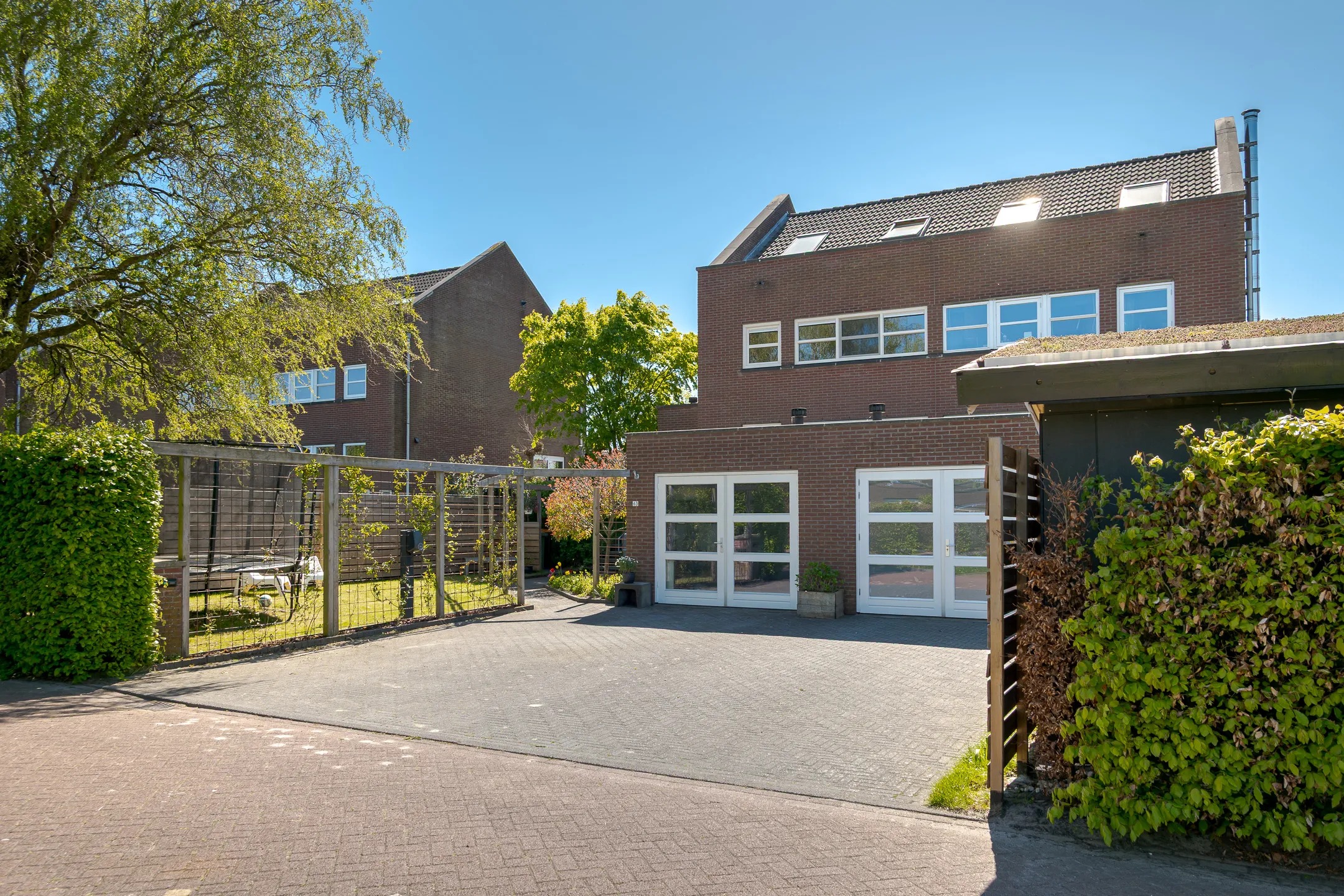 2-onder-1-kapwoning (dijkwoning) Dilletuin 63 in Assen
