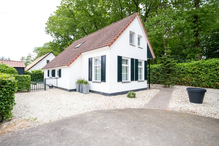 Eengezinswoning, vrijstaande woning De Peel 13 Heel