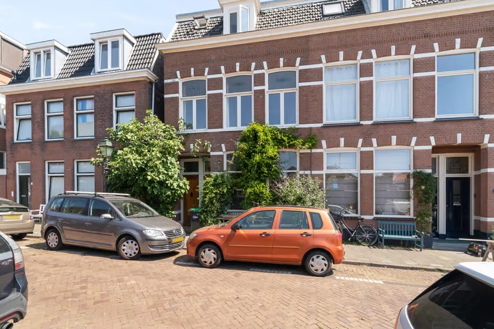 Bovenwoning Messstraat 2 A in Den Haag