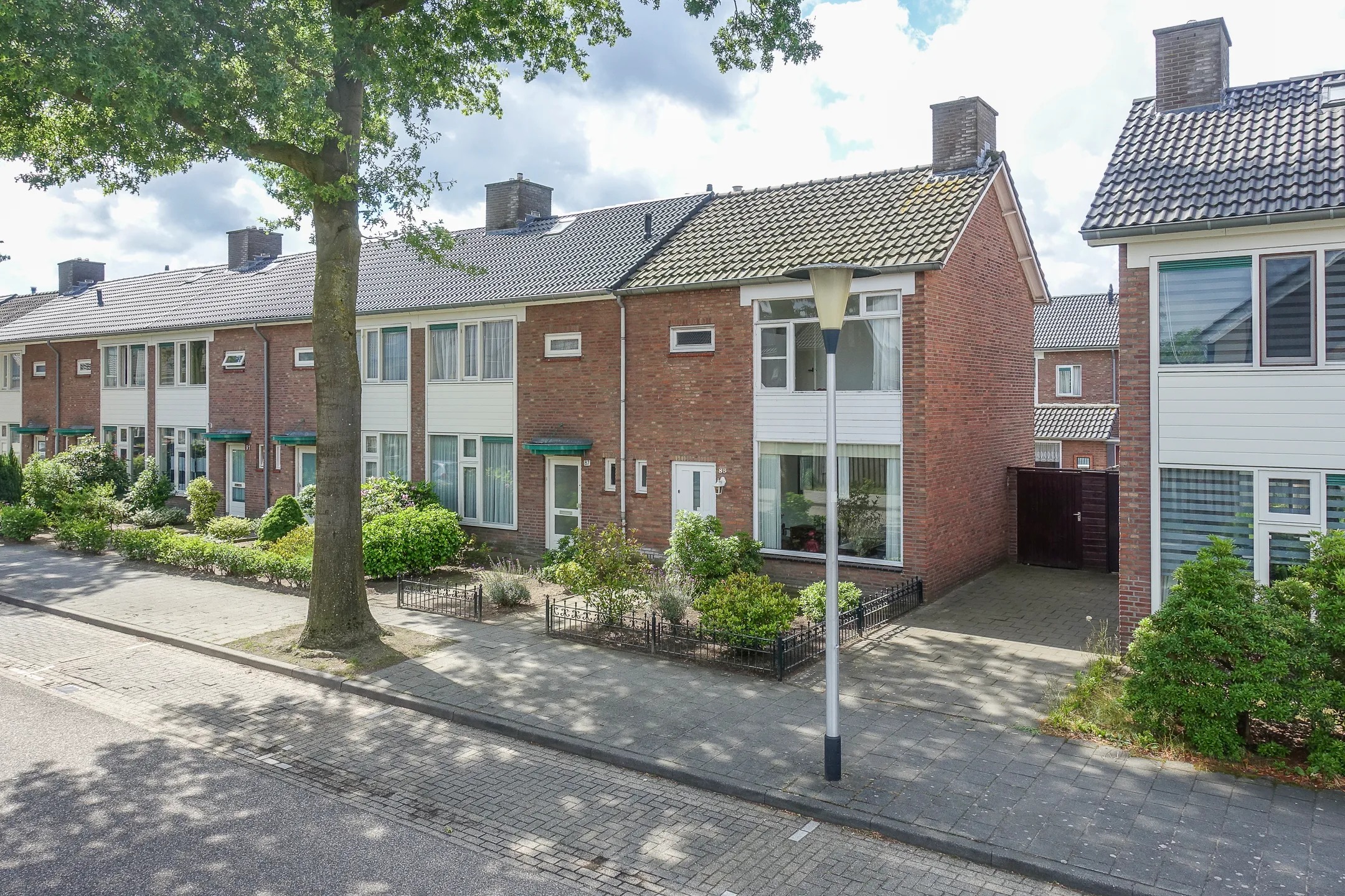 Hoekwoning Trompstraat 85 in Helmond