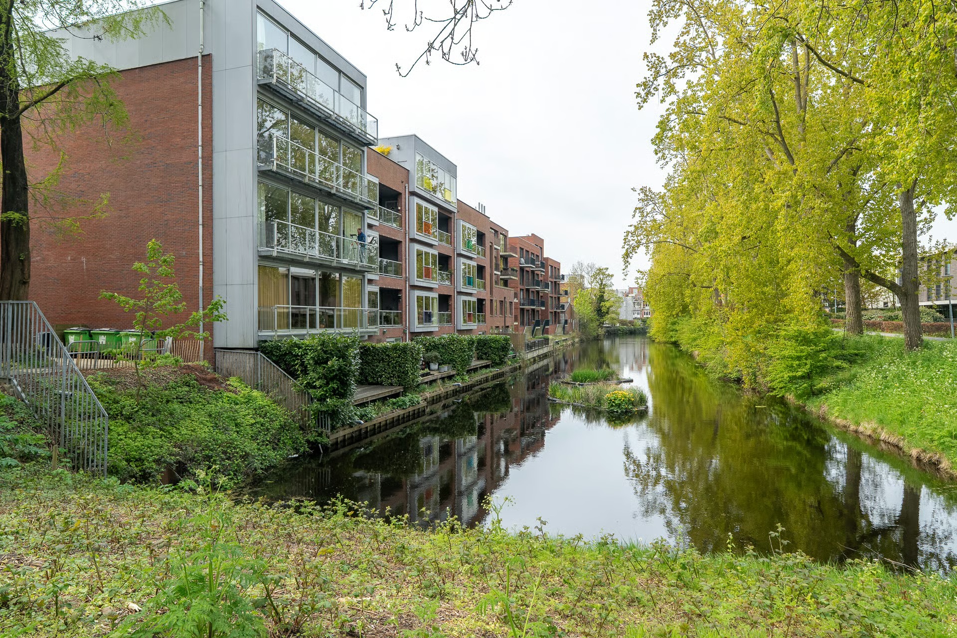 Penthouse Helper Oostsingel 54 14 in Groningen