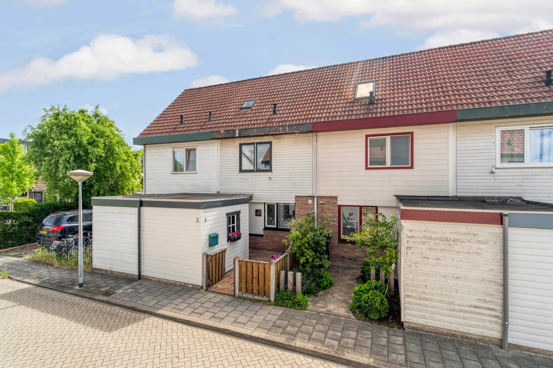 Tussenwoning Kaatsheuvelstraat 3 in Almere