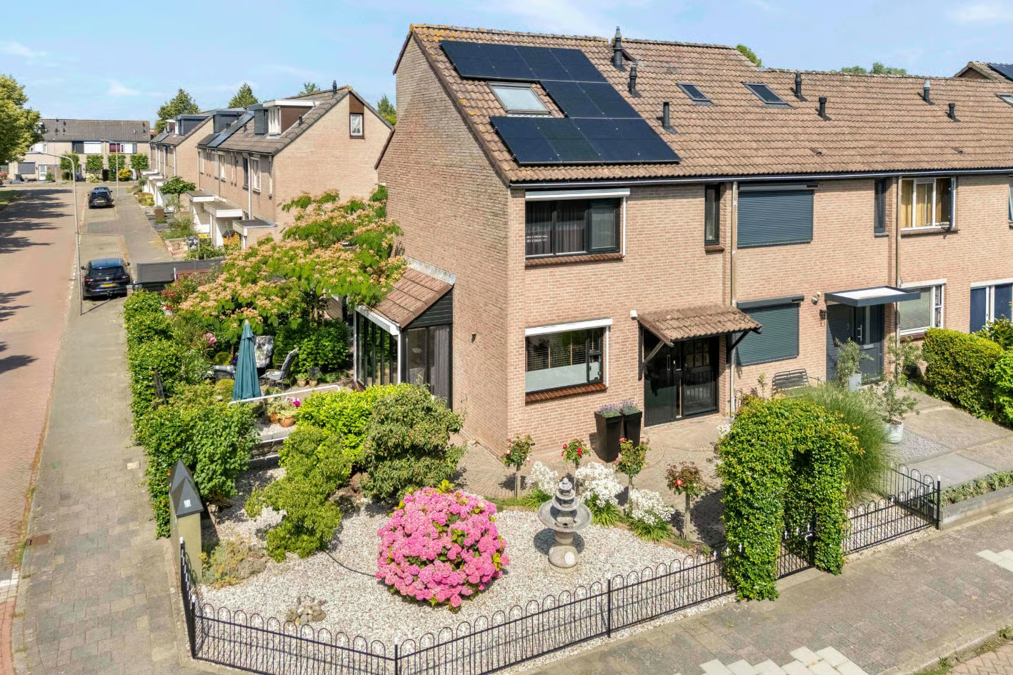 Hoekwoning Kreekstraat 1 in 's-Gravendeel