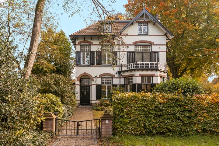 Vrijstaande woning Koningin Wilhelminalaan 1 in Driebergen-Rijsenburg