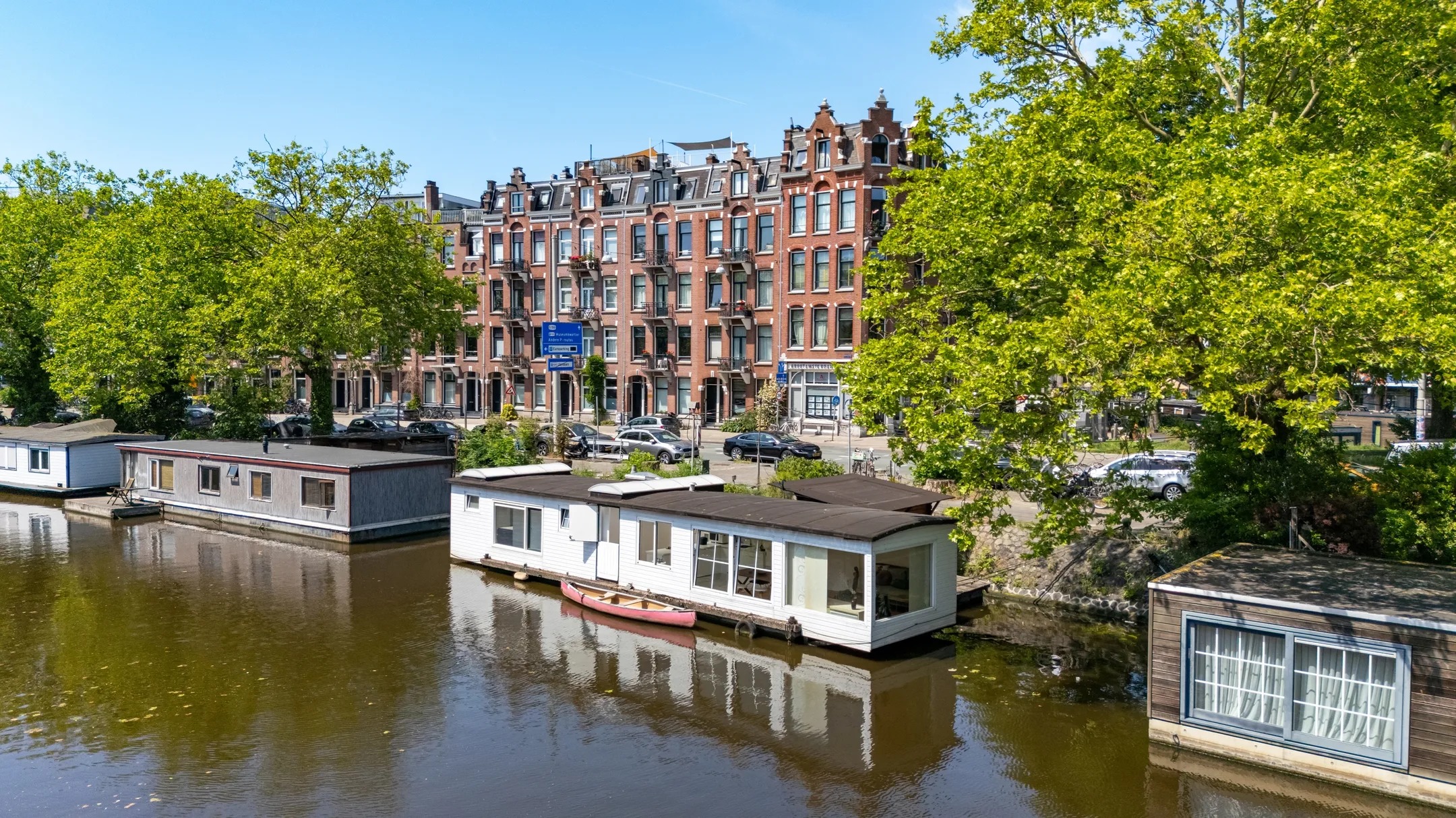 Vrijstaande woning (waterwoning) Nassaukade 502 Amsterdam