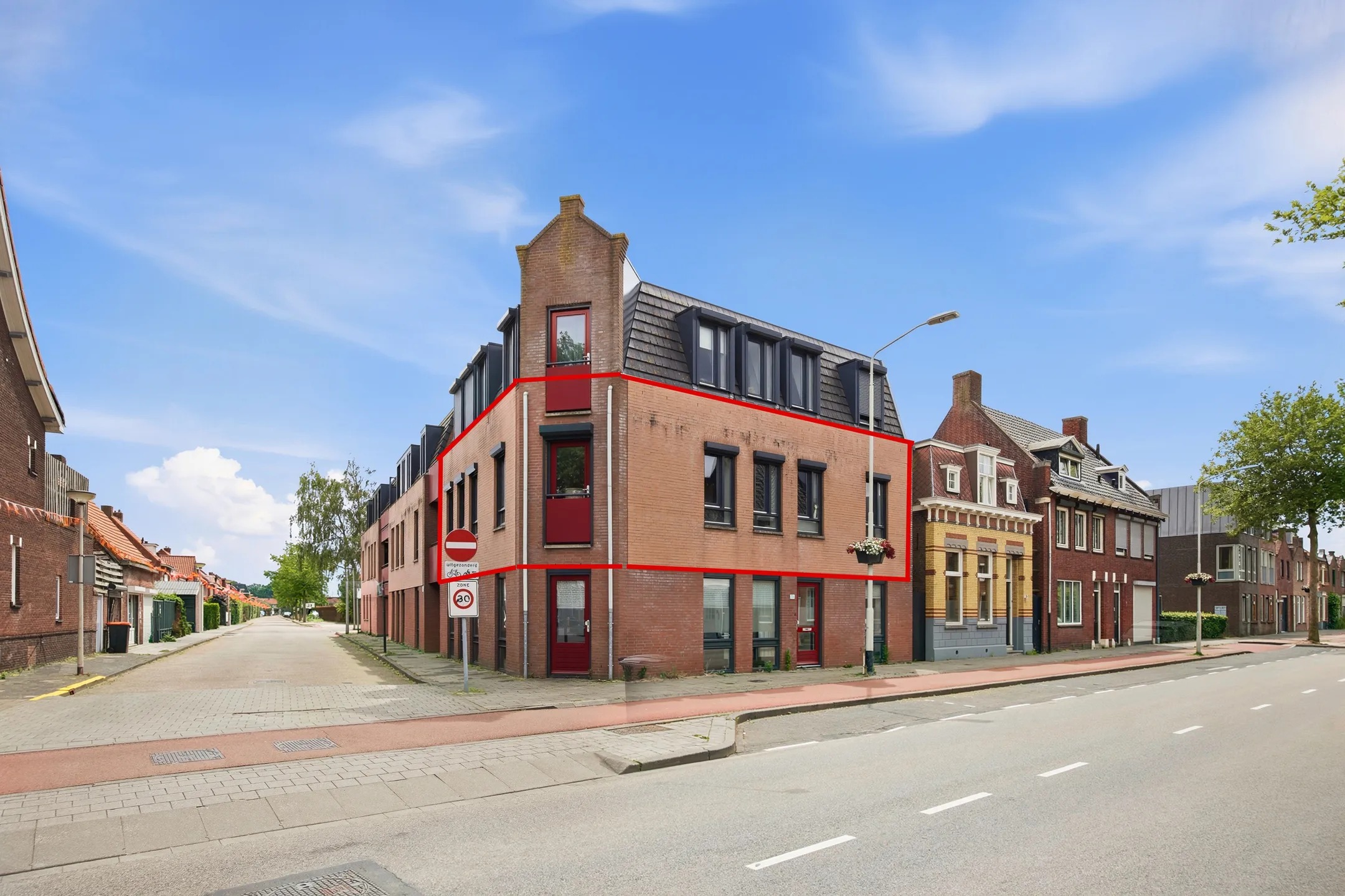 Portiekflat Middenstraat 2 e in Roosendaal