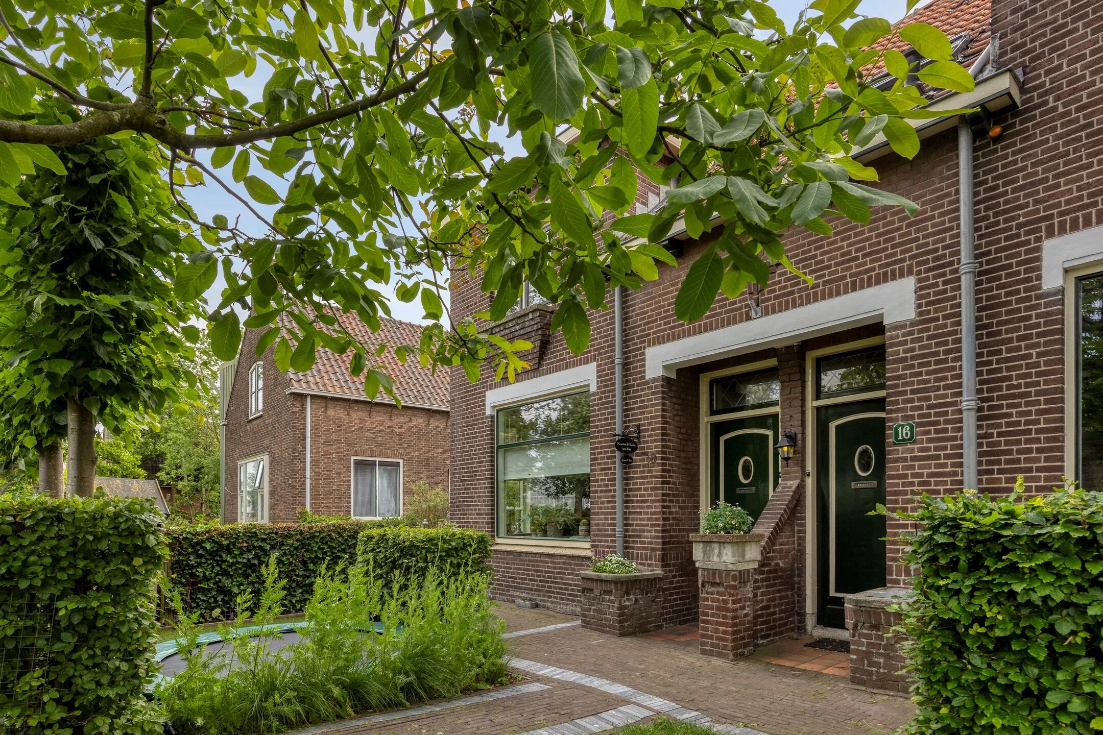 2-onder-1-kapwoning Hoogweg 18 in De Lier