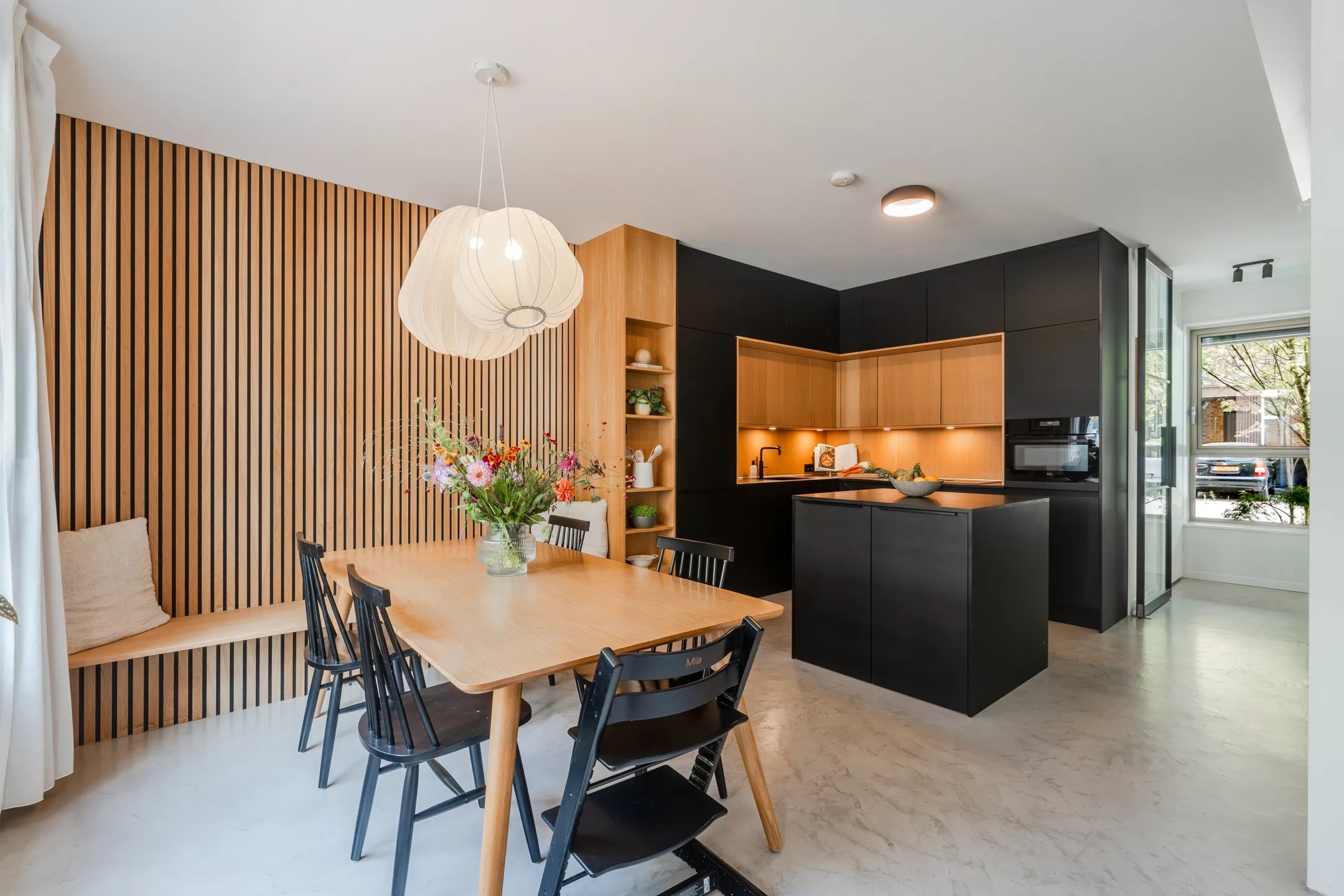 Tussenwoning Leeuwendalersweg 113 in Amsterdam