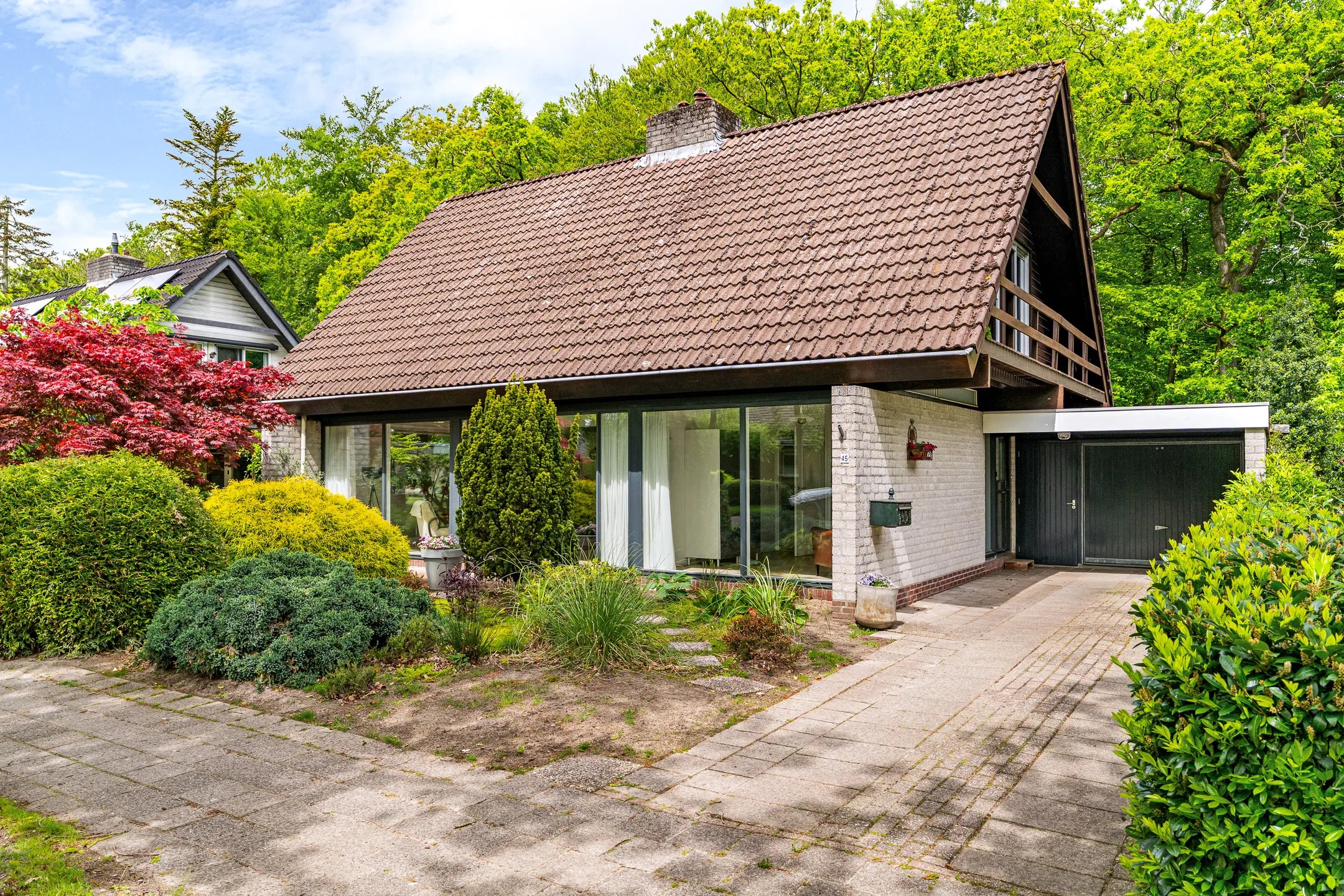 Vrijstaande woning Van Haersmasingel 45 in Oentsjerk