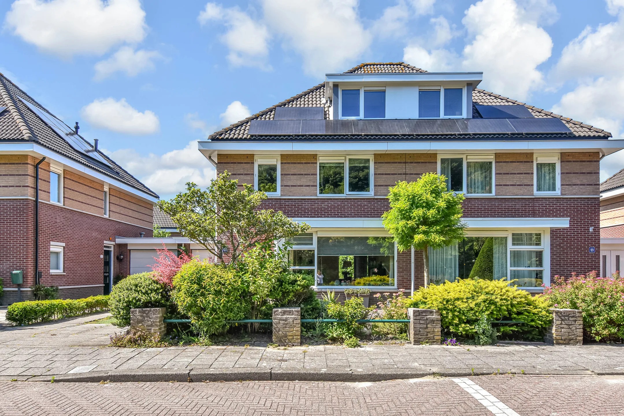 2-onder-1-kapwoning Alexine Tinnepad 101 in Den Haag