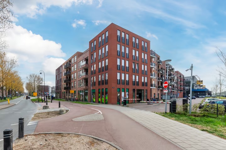 Portiekflat Calvijnlaan 83 in Haarlem