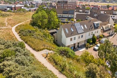 Hoekwoning Neeltje Snijdershof 26 in Wijk aan Zee