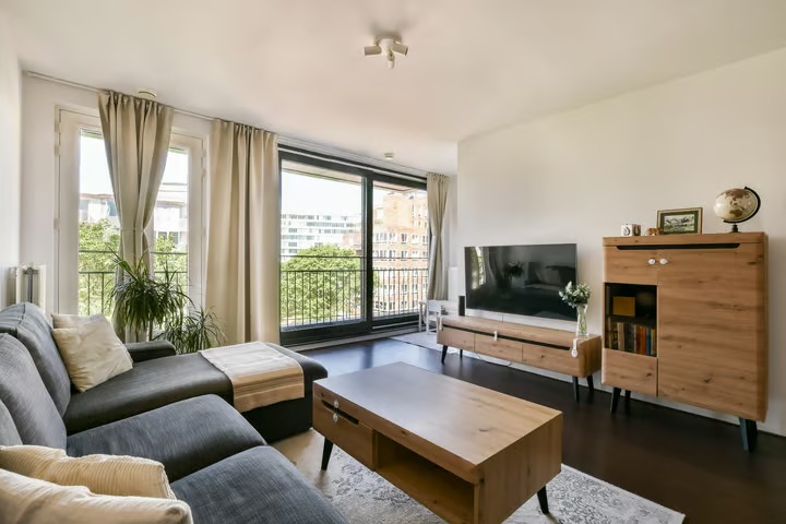 Bovenwoning Hoofdweg 550 in Amsterdam