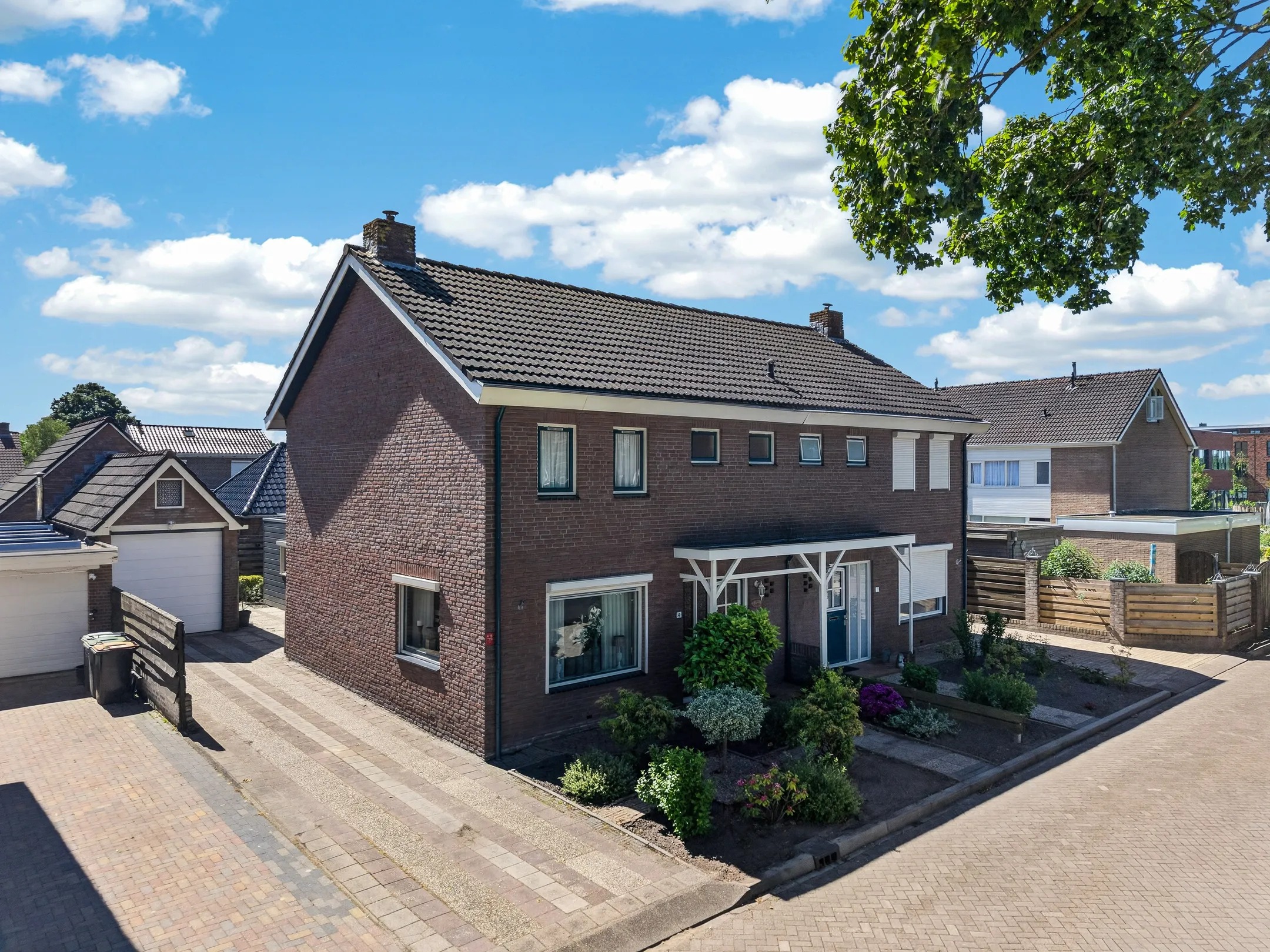 2-onder-1-kapwoning Scheerboom 4 in Emmer-Compascuum