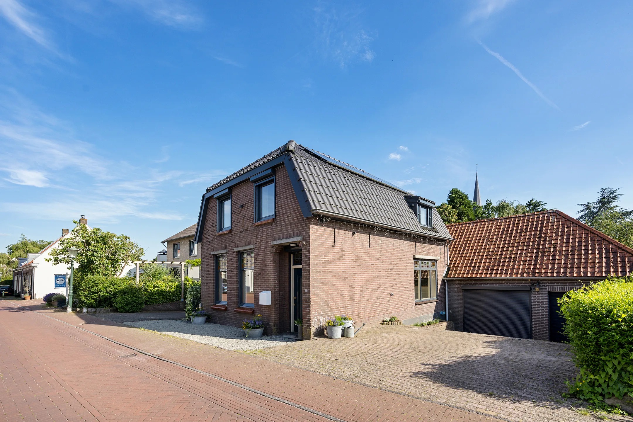 Vrijstaande woning (dijkwoning) Lithse Dijk 36 in Lith