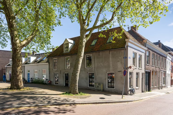Bovenwoning Aastraat 1 's-Hertogenbosch