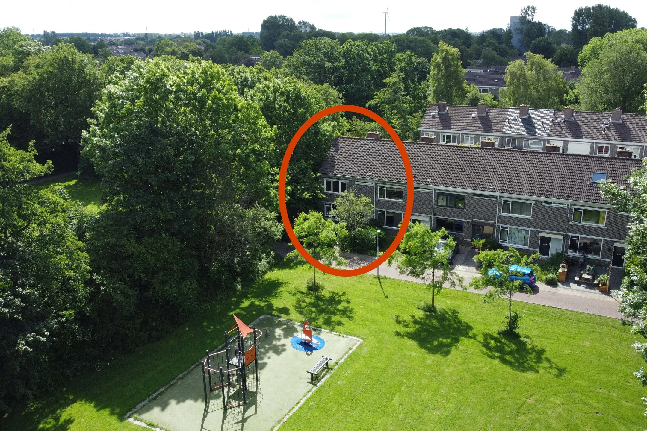 Hoekwoning Jean Monnetstraat 216 in Heemskerk