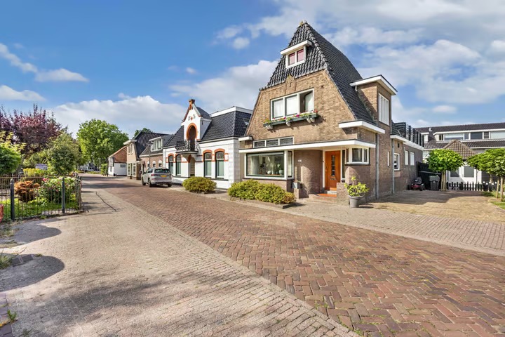 Vrijstaande woning Dorpsstraat 621 in Noord-Scharwoude