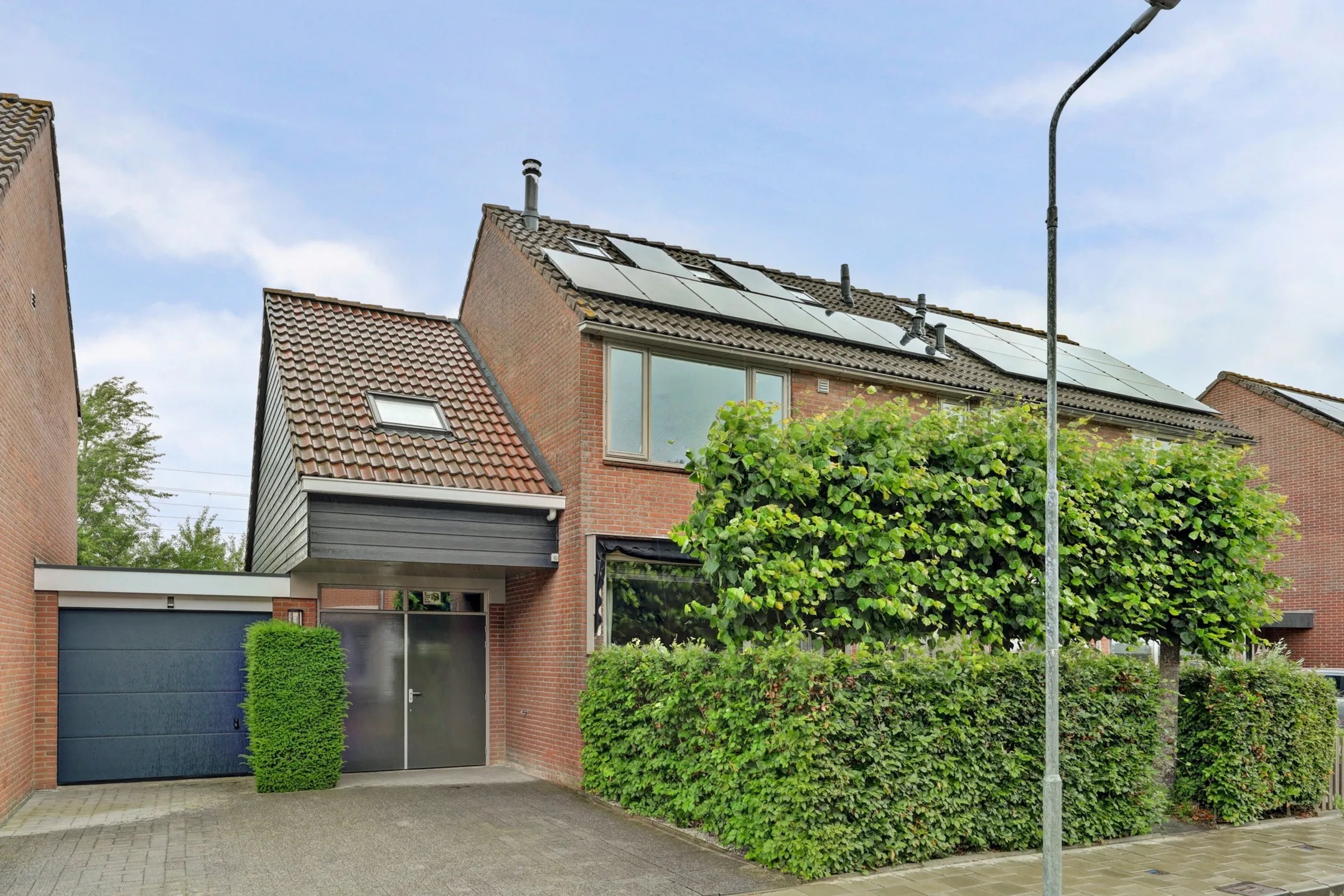 Geschakelde 2-onder-1-kapwoning Prinses Beatrixstraat 15 in Arnemuiden