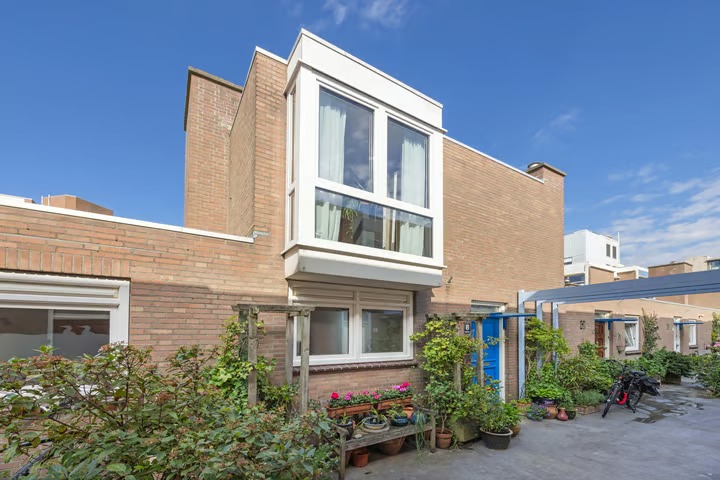 Maisonnette Jagersmast 8 in Den Haag