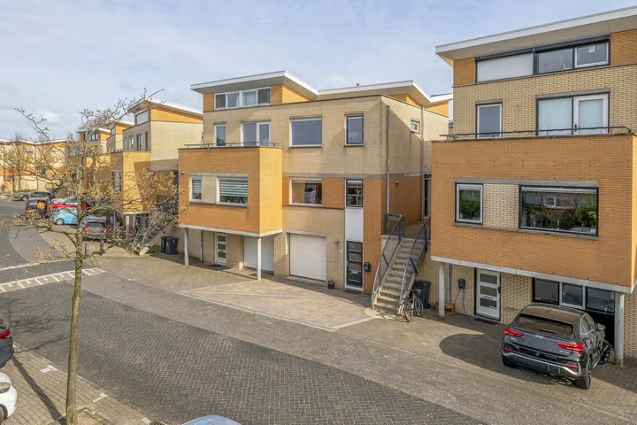 2-onder-1-kapwoning Waterlijn 16 in Monster