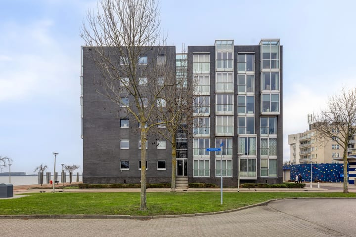 Galerijflat De Boulevard 237 in Bergen op Zoom