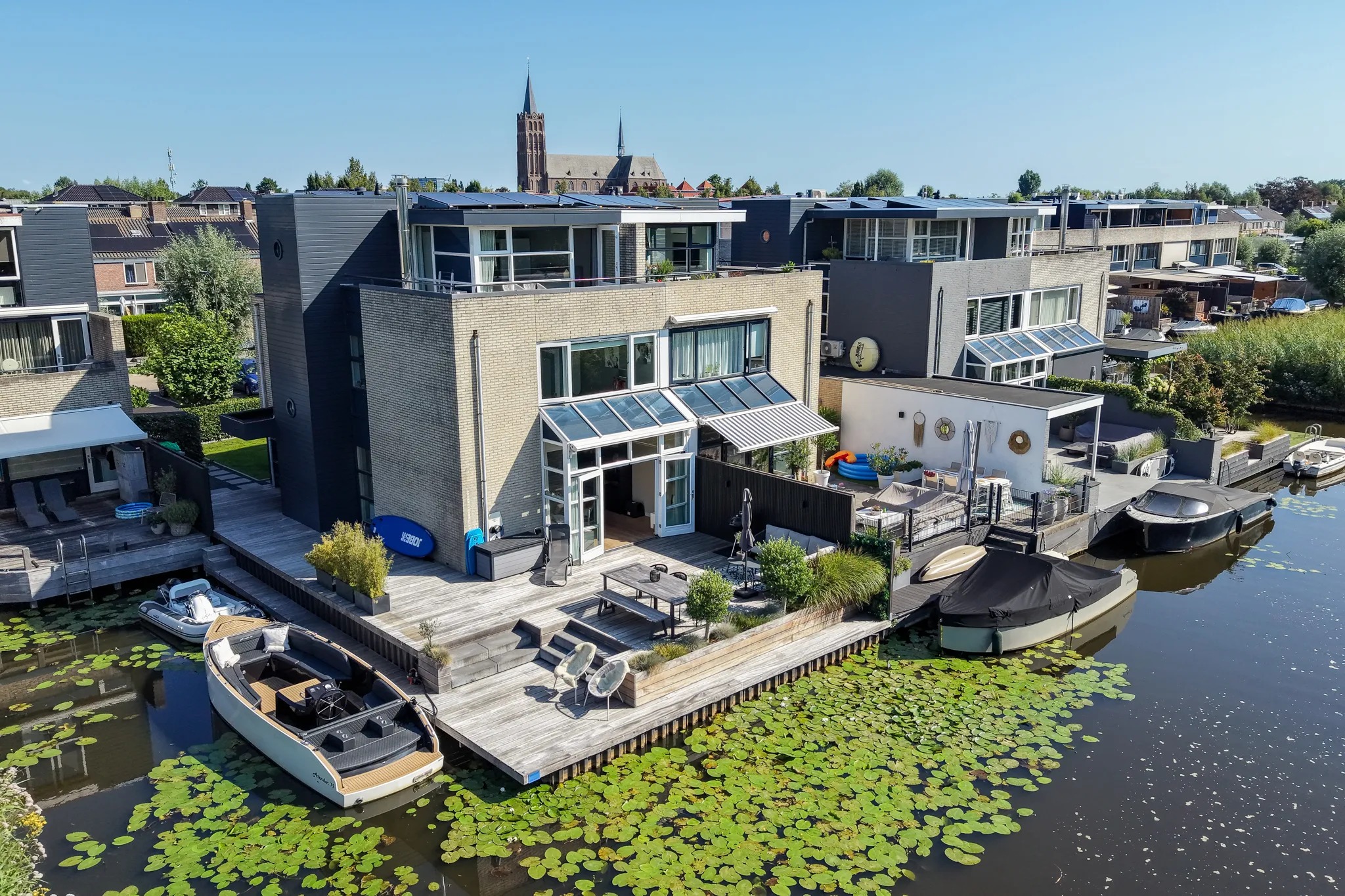 2-onder-1-kapwoning Bloemhaven 20 in Vinkeveen