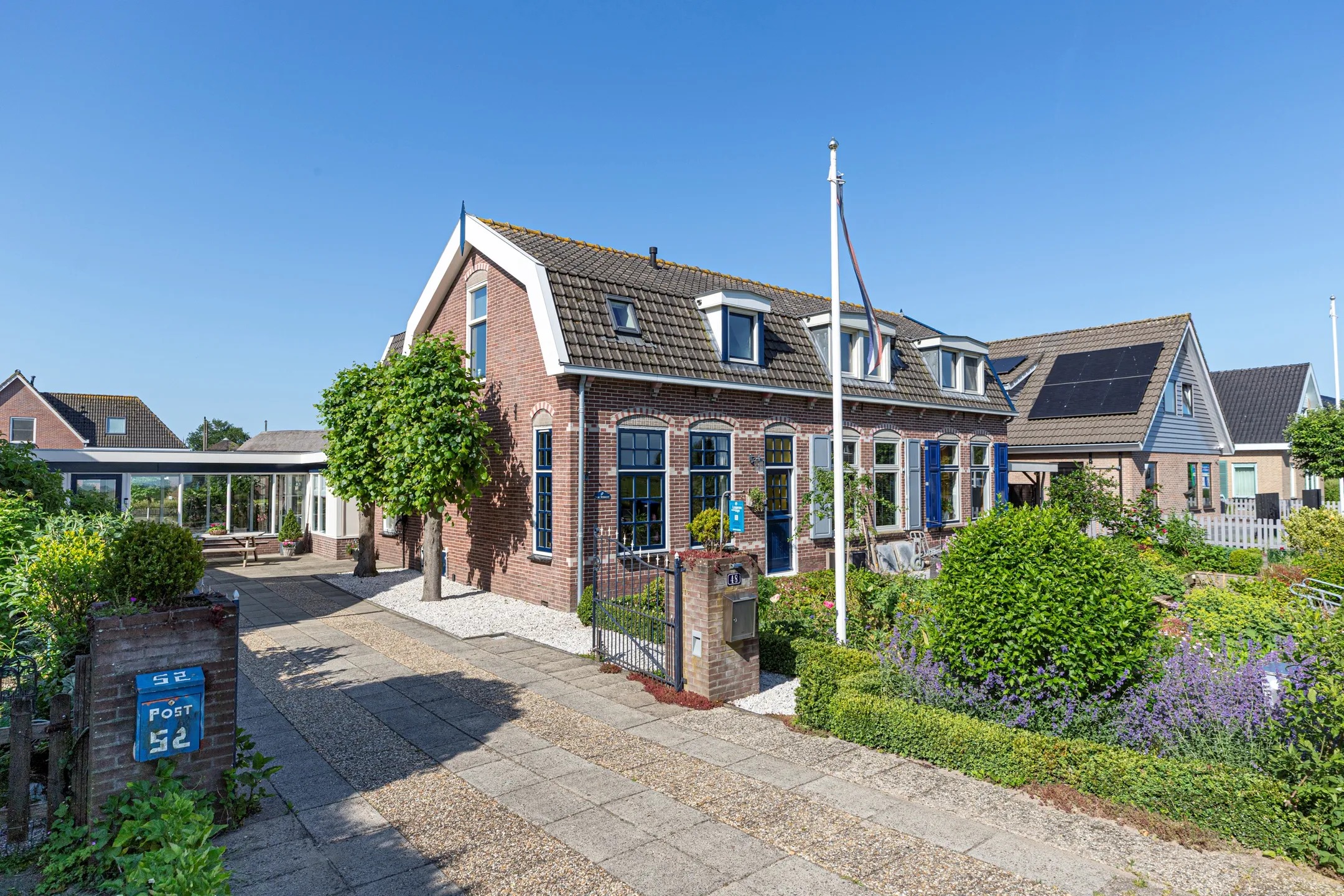 Geschakelde woning Weijland 48 in Nieuwerbrug aan den Rijn