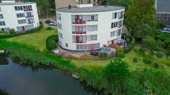 Benedenwoning Vaartkade 15 in Zaandam
