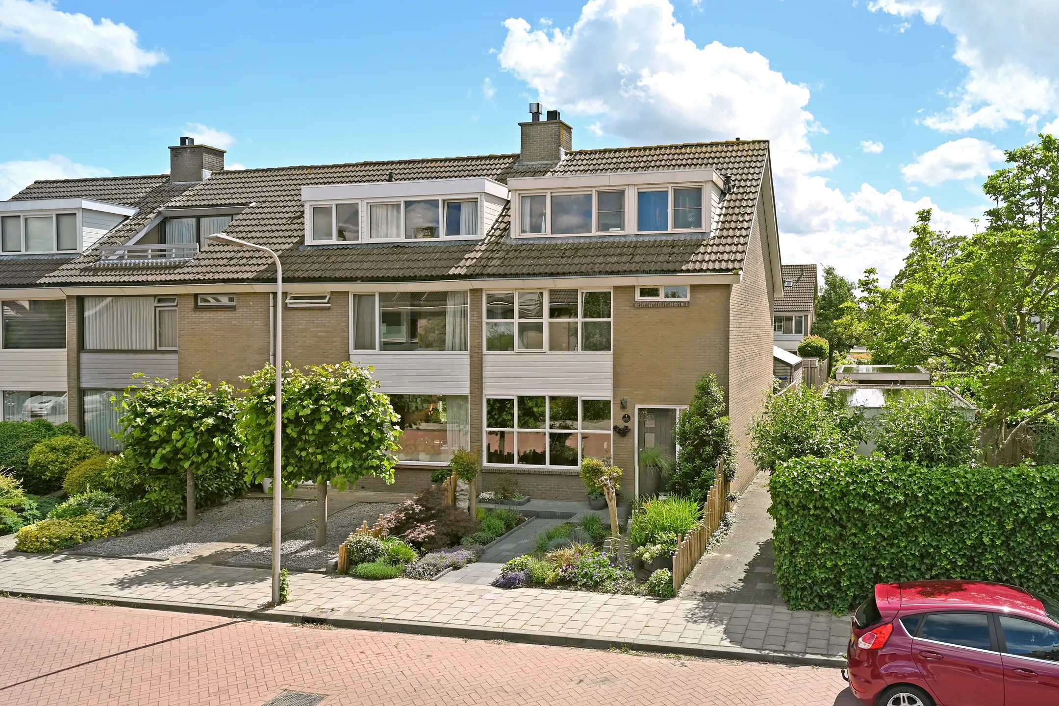 Hoekwoning Patrijslaan 7 in Ter Aar