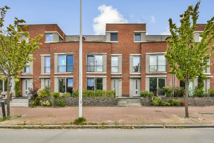 Tussenwoning Elzenhagensingel 81 in Amsterdam