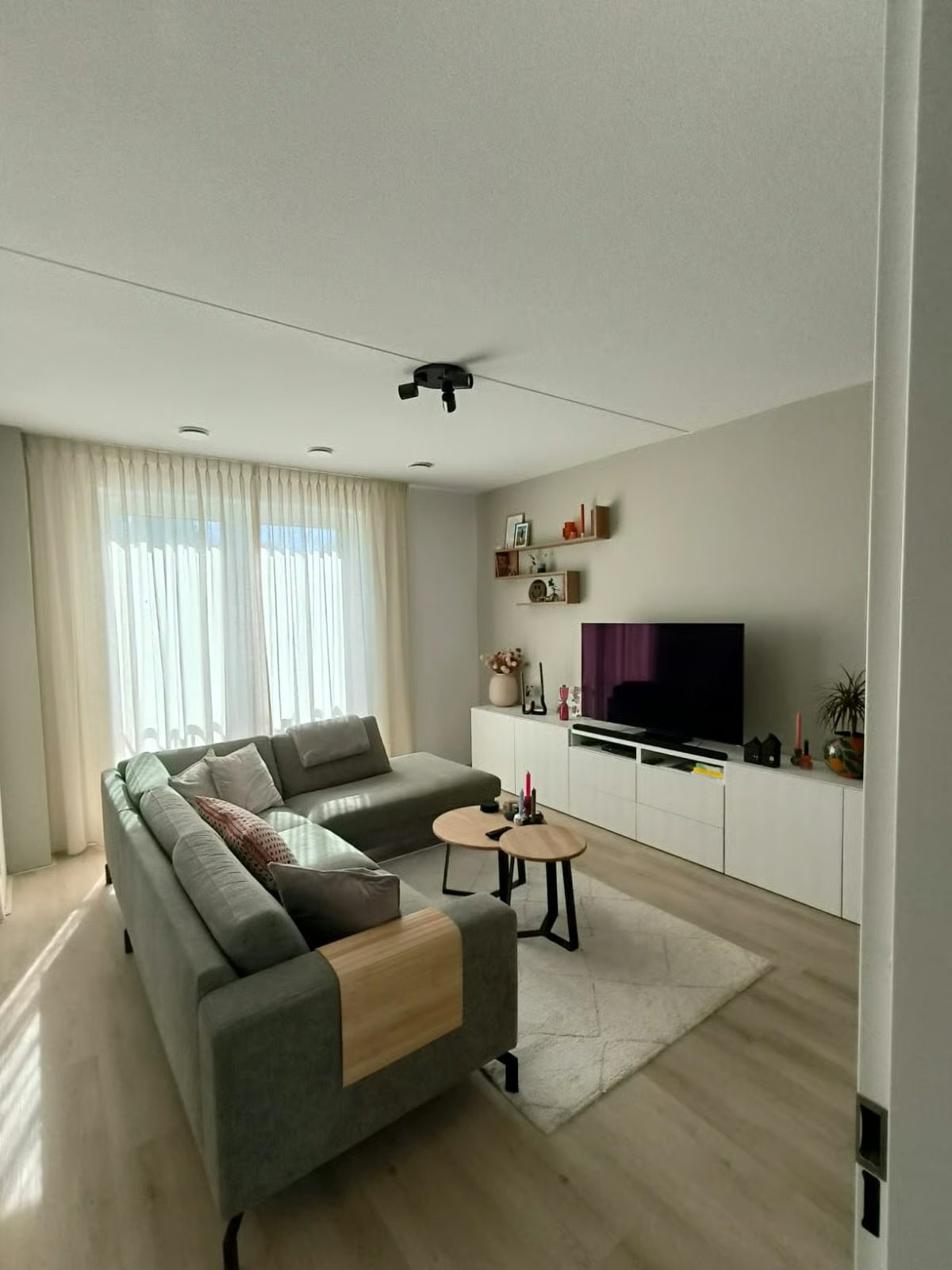 Bovenwoning S Blaupot ten Catestr 145 in Zaandam