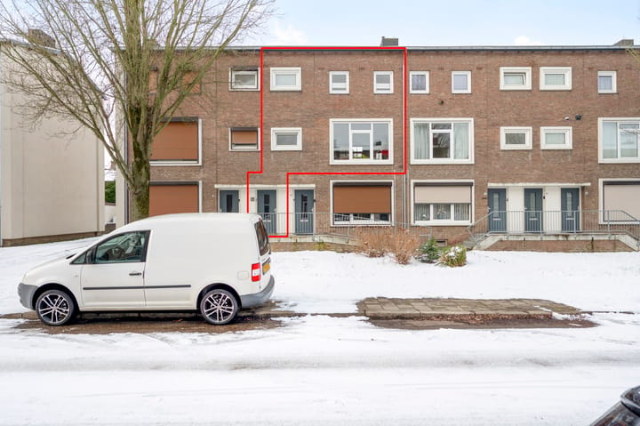 Bovenwoning Charles Vosstraat 18 in Sittard