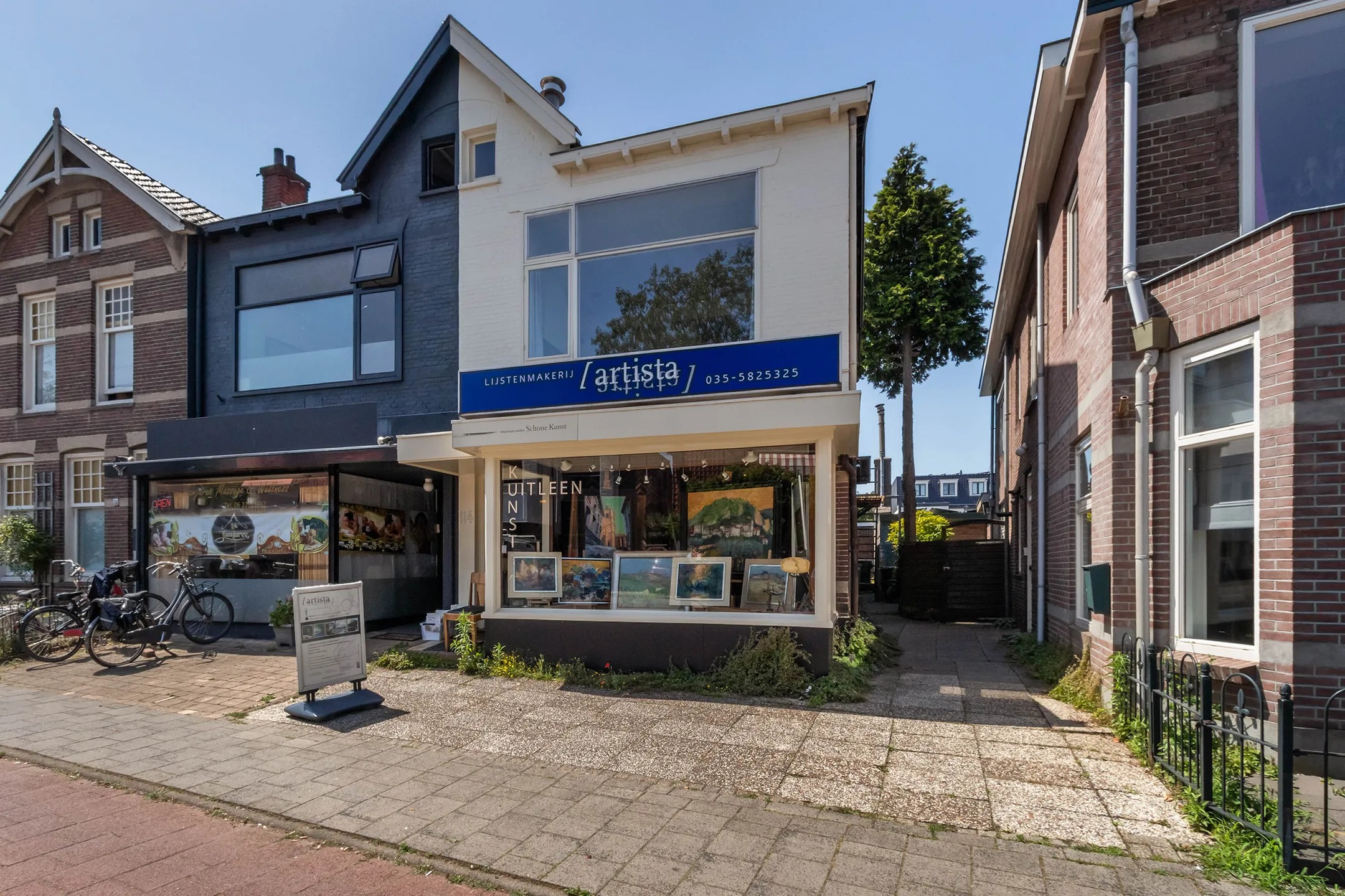 Hoekwoning Neuweg 114 A in Hilversum