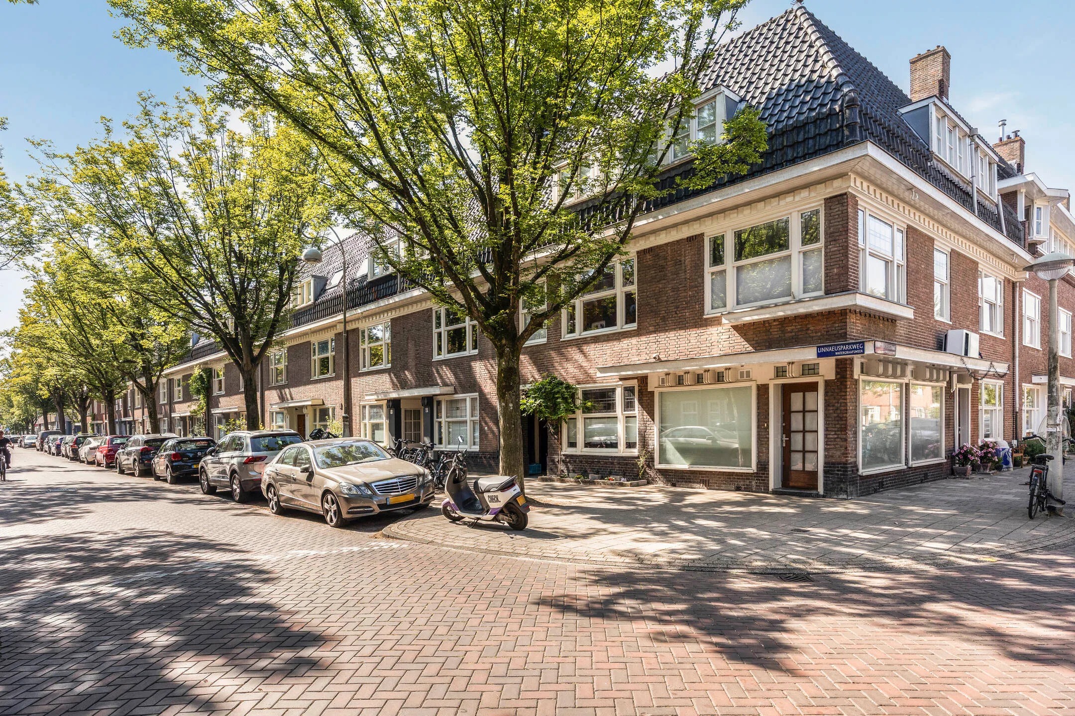 Benedenwoning Linnaeusparkweg 158 in Amsterdam