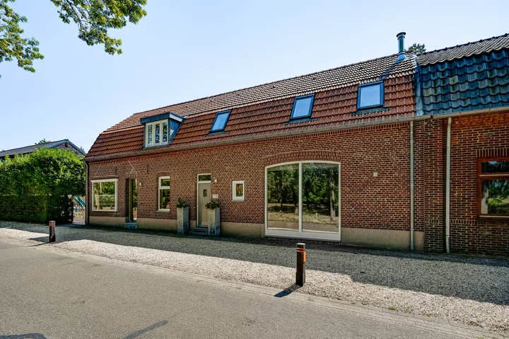 Halfvrijstaande woning Oeveren 26 in Linne