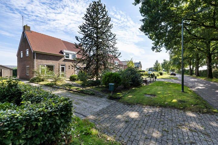 Eengezinswoning, 2-onder-1-kapwoning Nijeberkoperweg 5 Jubbega