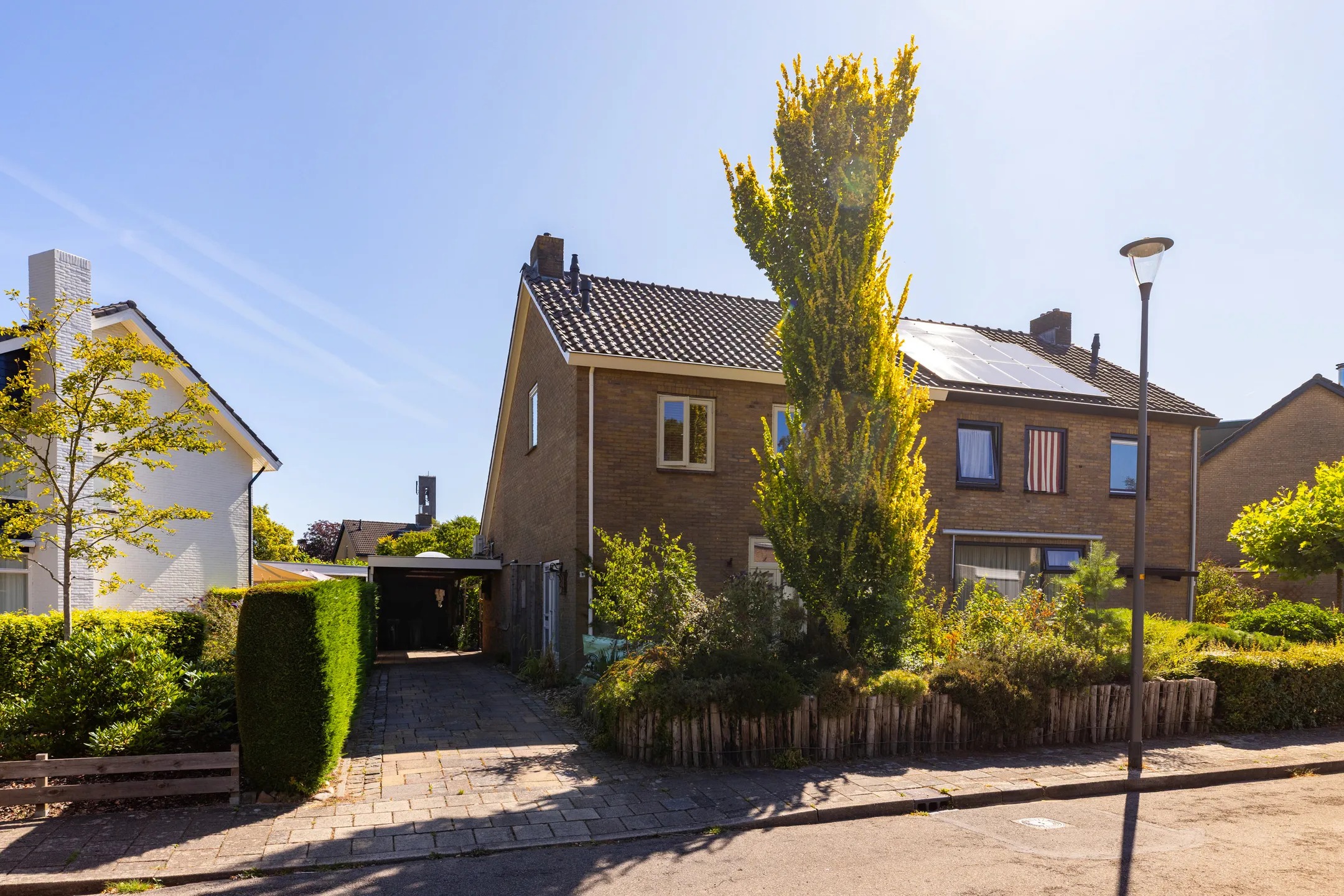 2-onder-1-kapwoning Van der Waalslaan 4 in Dieren
