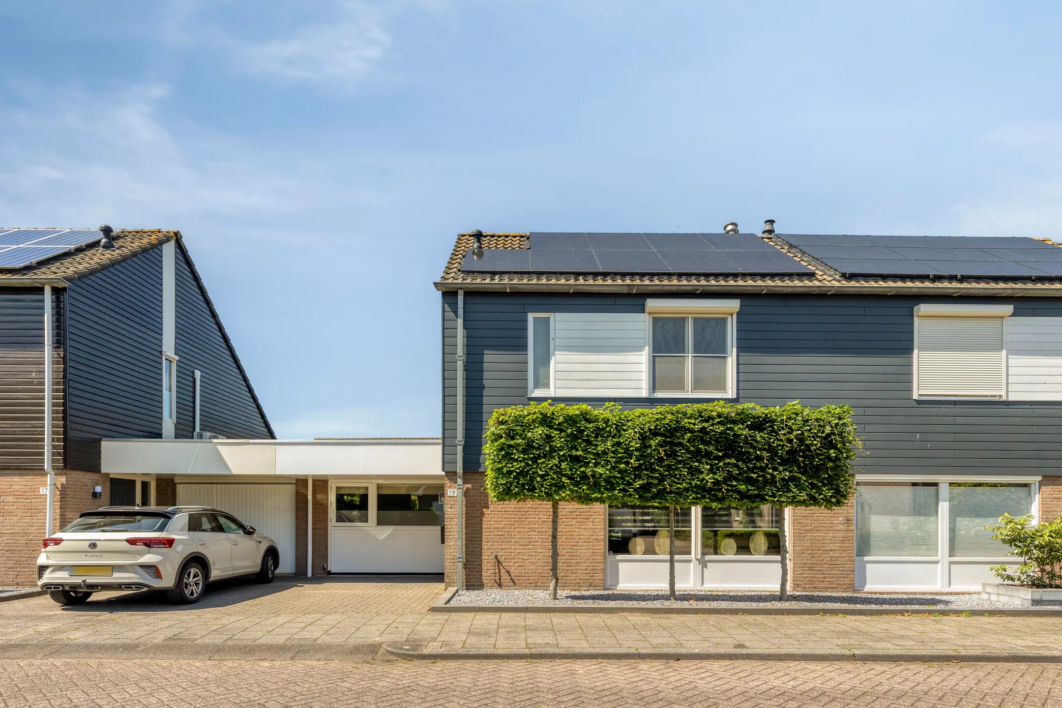 2-onder-1-kapwoning Acaciastraat 19 in Made