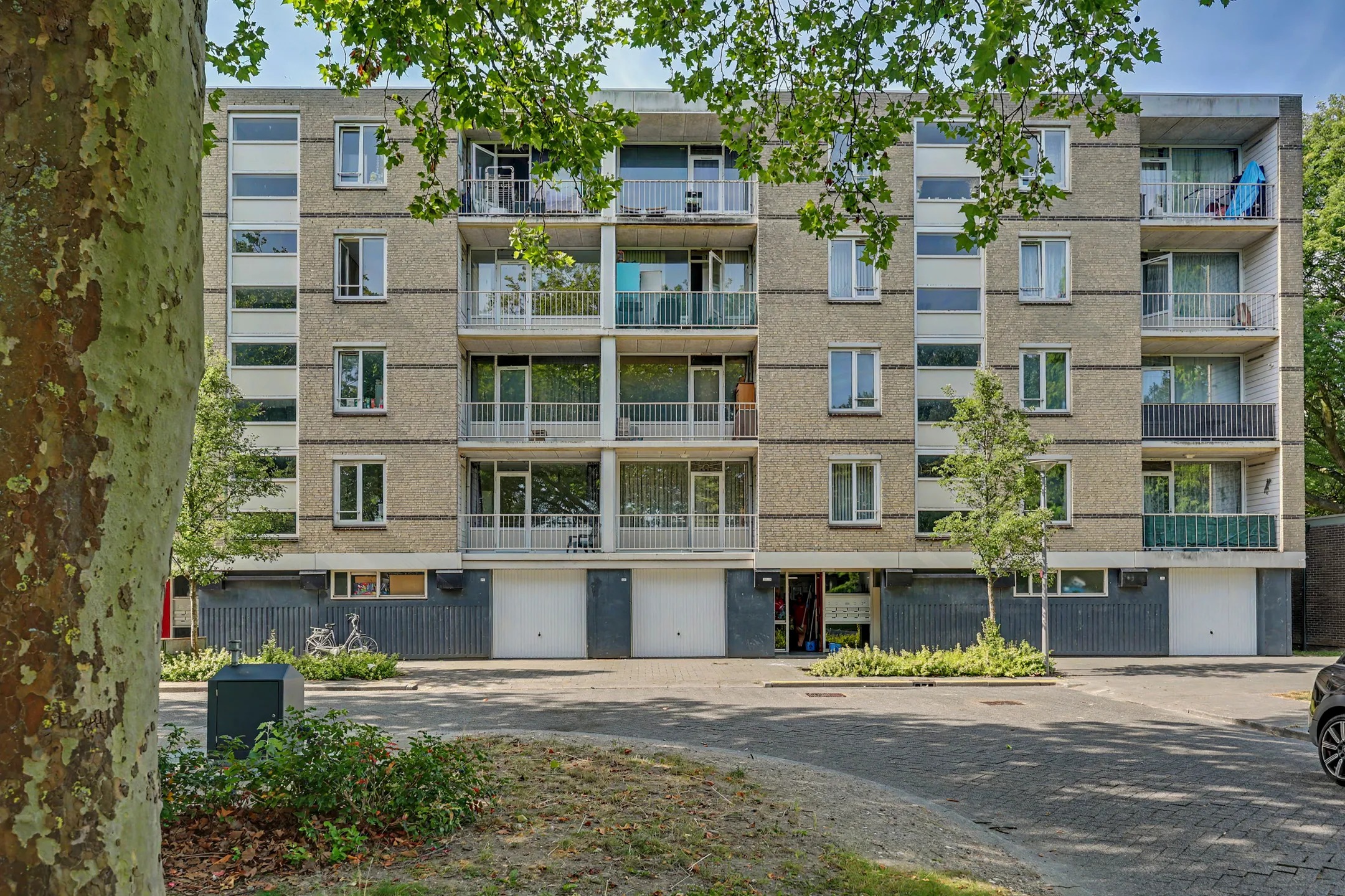 Portiekflat Bosseplaat 233 Rozenburg
