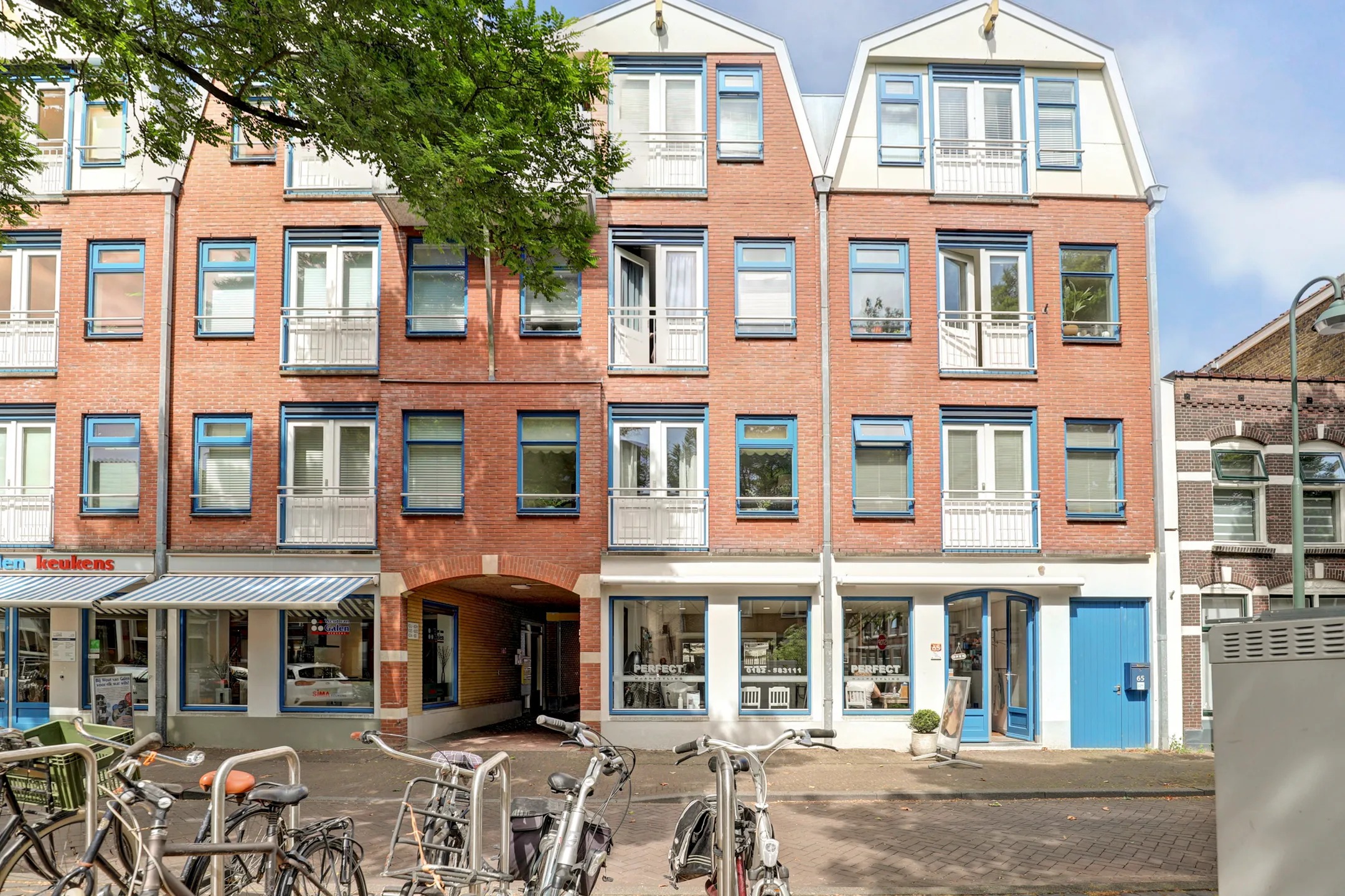 Portiekflat Raam 63 b in Gouda