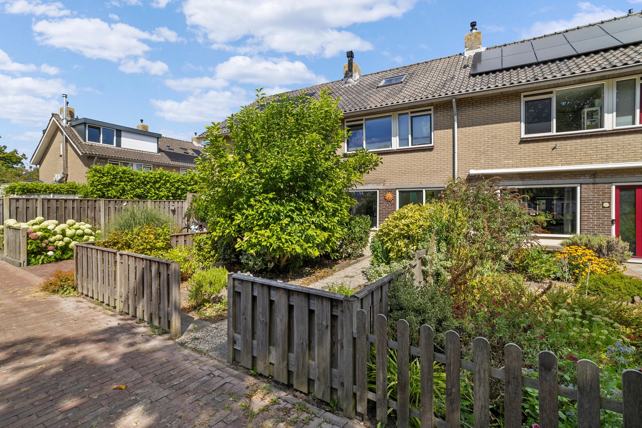 Tussenwoning De Bloemen 19 in Castricum