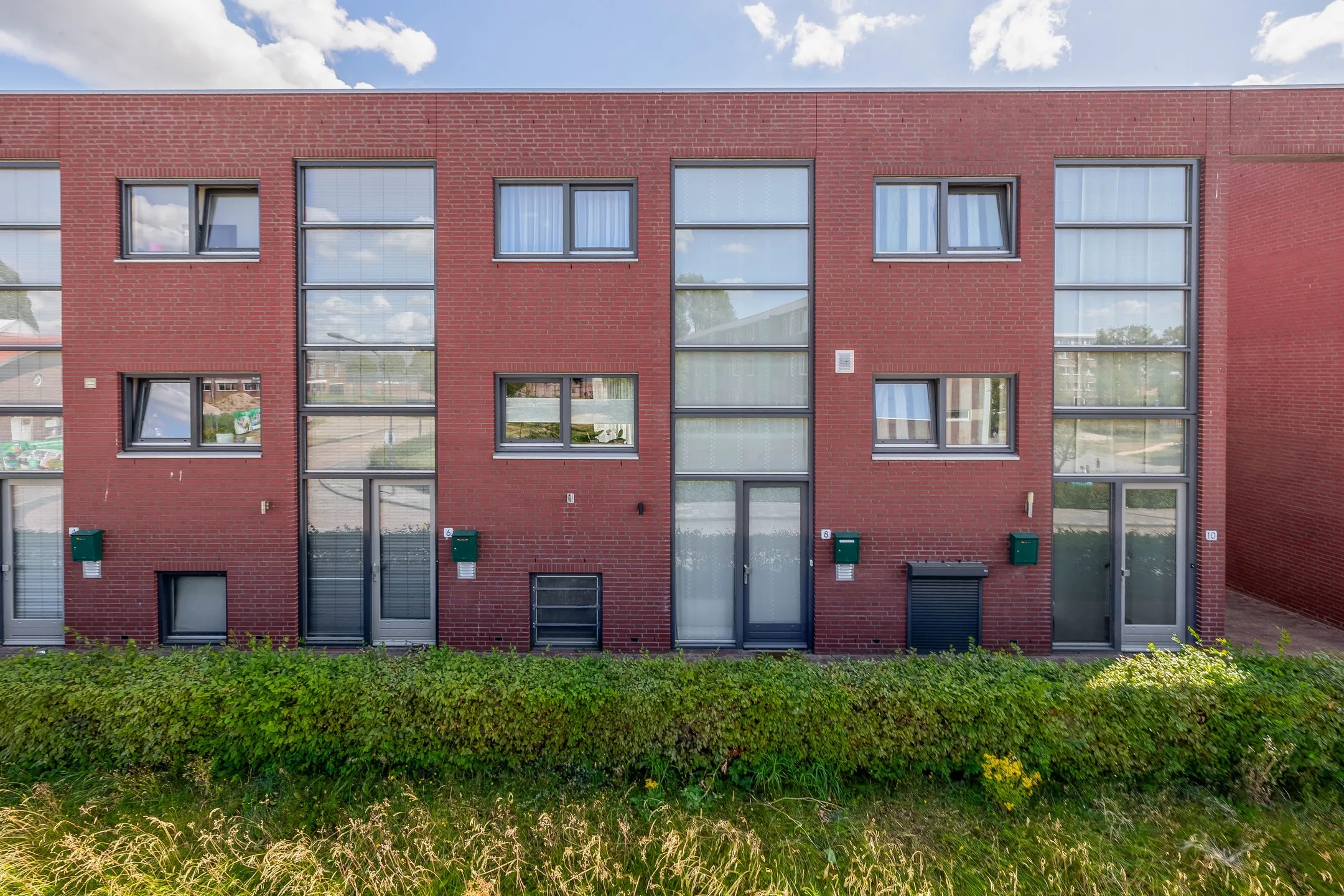 Tussenwoning (split-level woning) Dijkstraat 8 in Waalwijk
